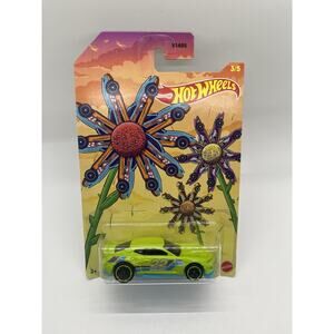 2022 Hot Wheels Spring Series 3/5 2017 Camaro Zl1 Green New